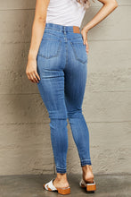 Load image into Gallery viewer, Judy Blue Janavie Full Size High Waisted Pull On Skinny Jeans